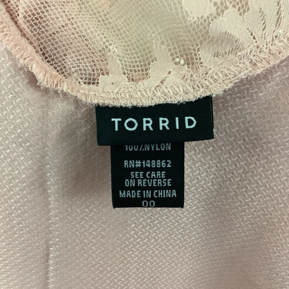 TORRID Lace Inset Textured Sleeveless Top 196